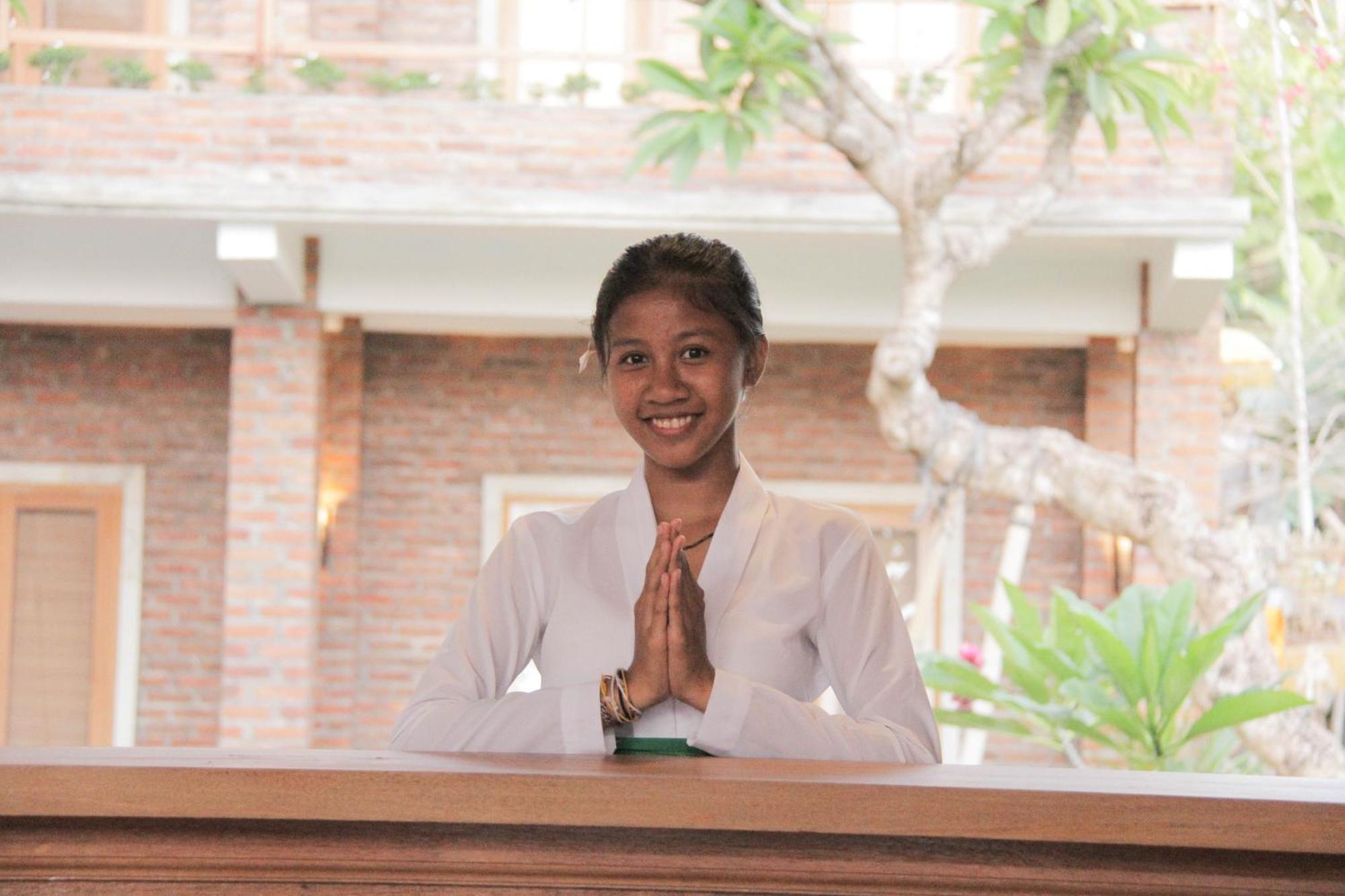 The Govardhan Homestay Canggu Exteriör bild